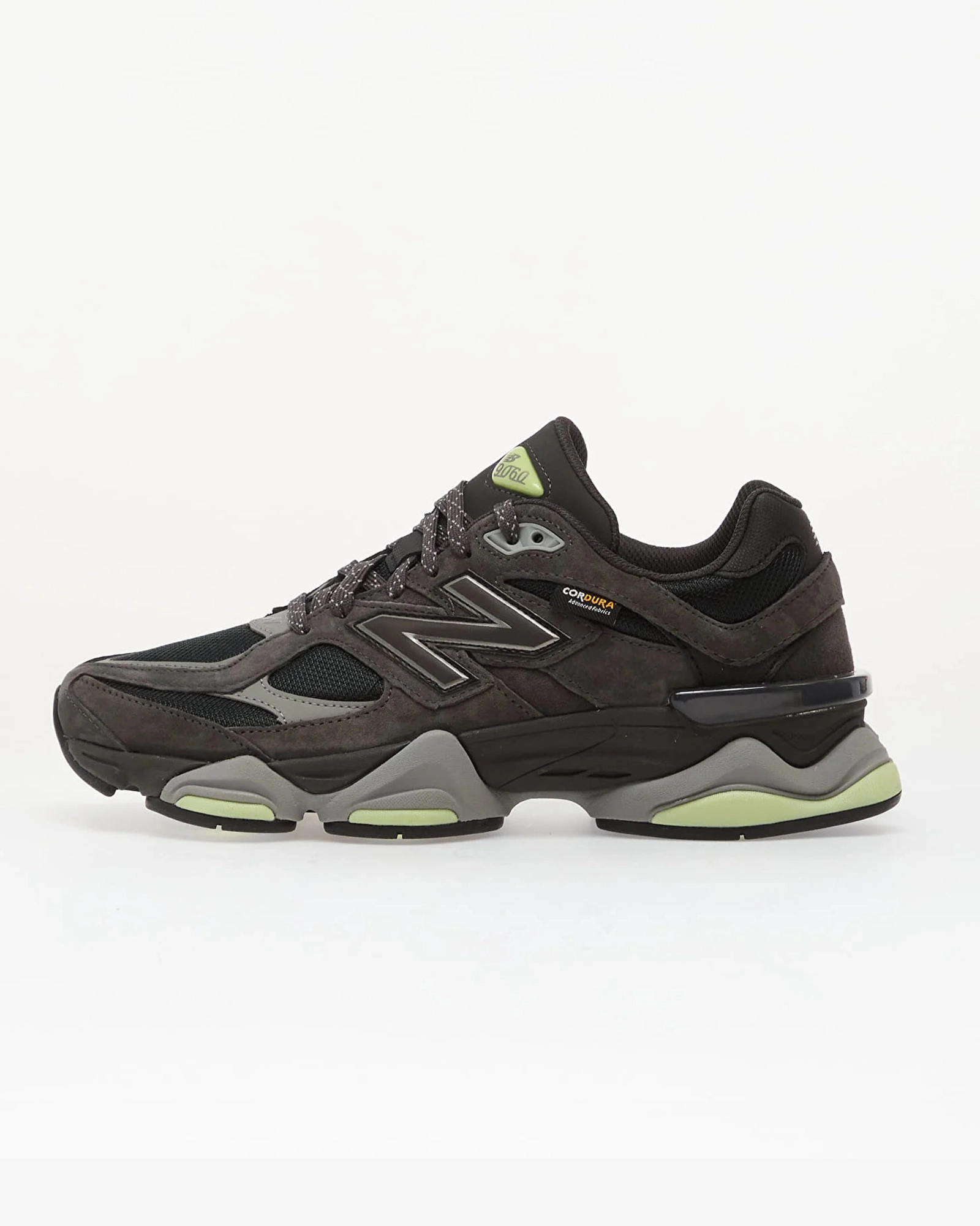 Кросівки чоловічі New Balance 9060 Cordura U90602P8, колір сірий — фото 3 з 6