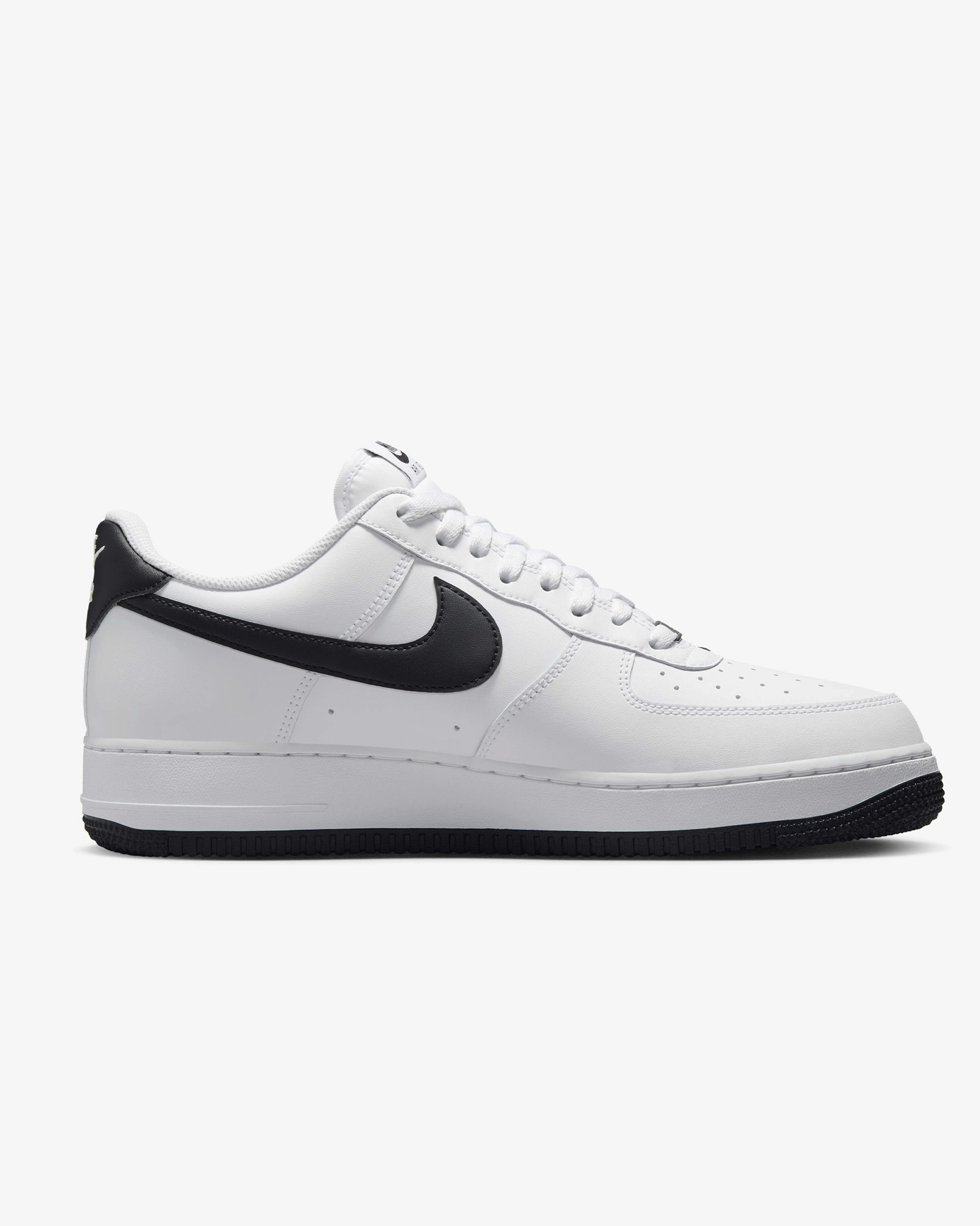 Кросівки чоловічі Nike Air Force 1 Outsole FQ4296-101, колір білий — фото 4 з 8