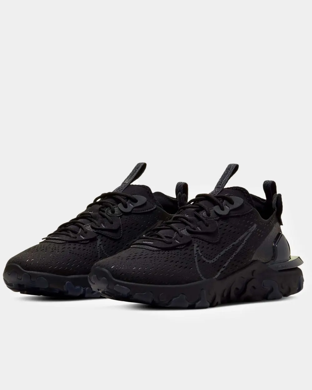 Кросівки чоловічі Nike React Vision CD4373-004, колір чорний