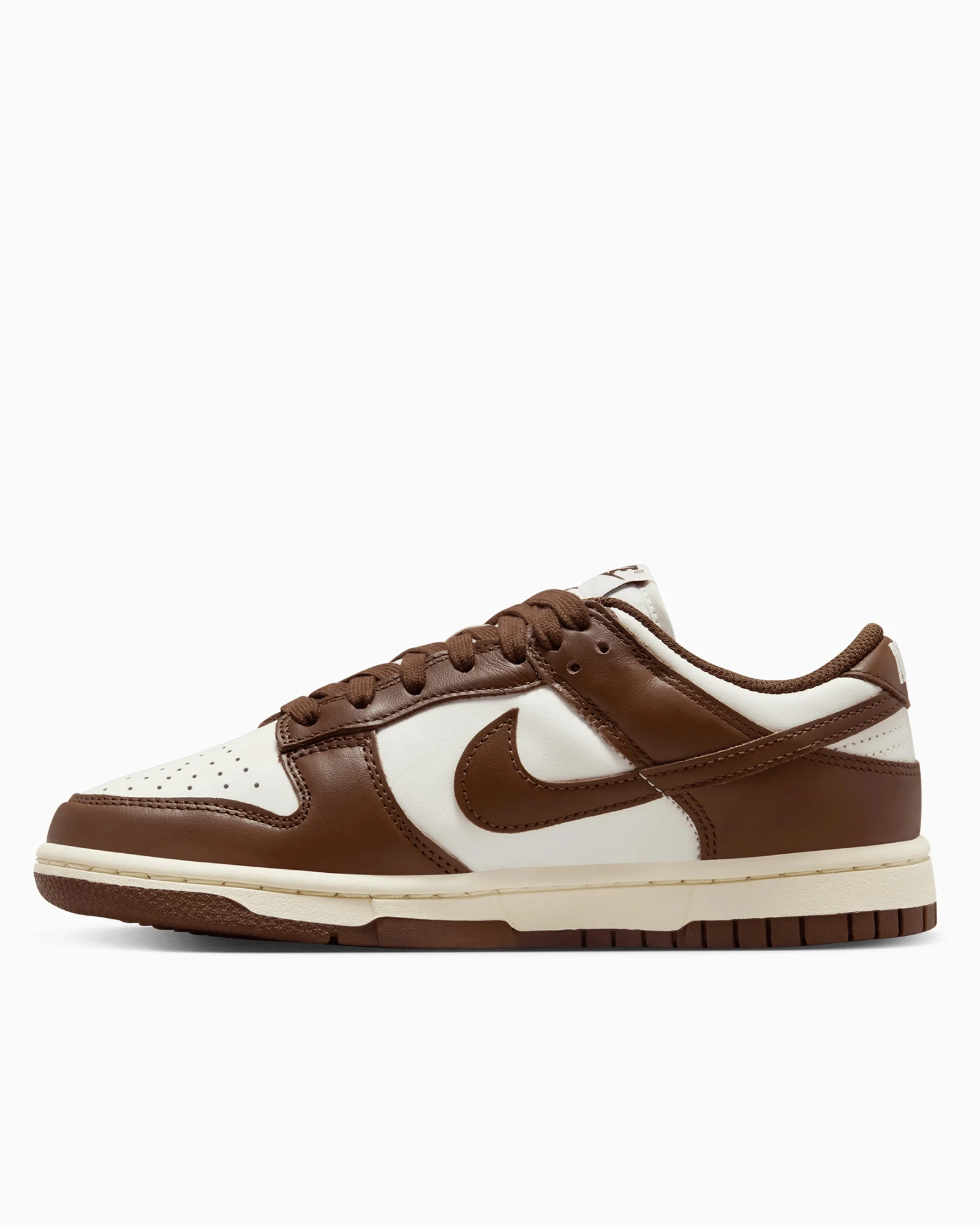 Кросівки жіночі Nike Dunk Low Wow DD1503-124, колір білий — фото 3 з 8