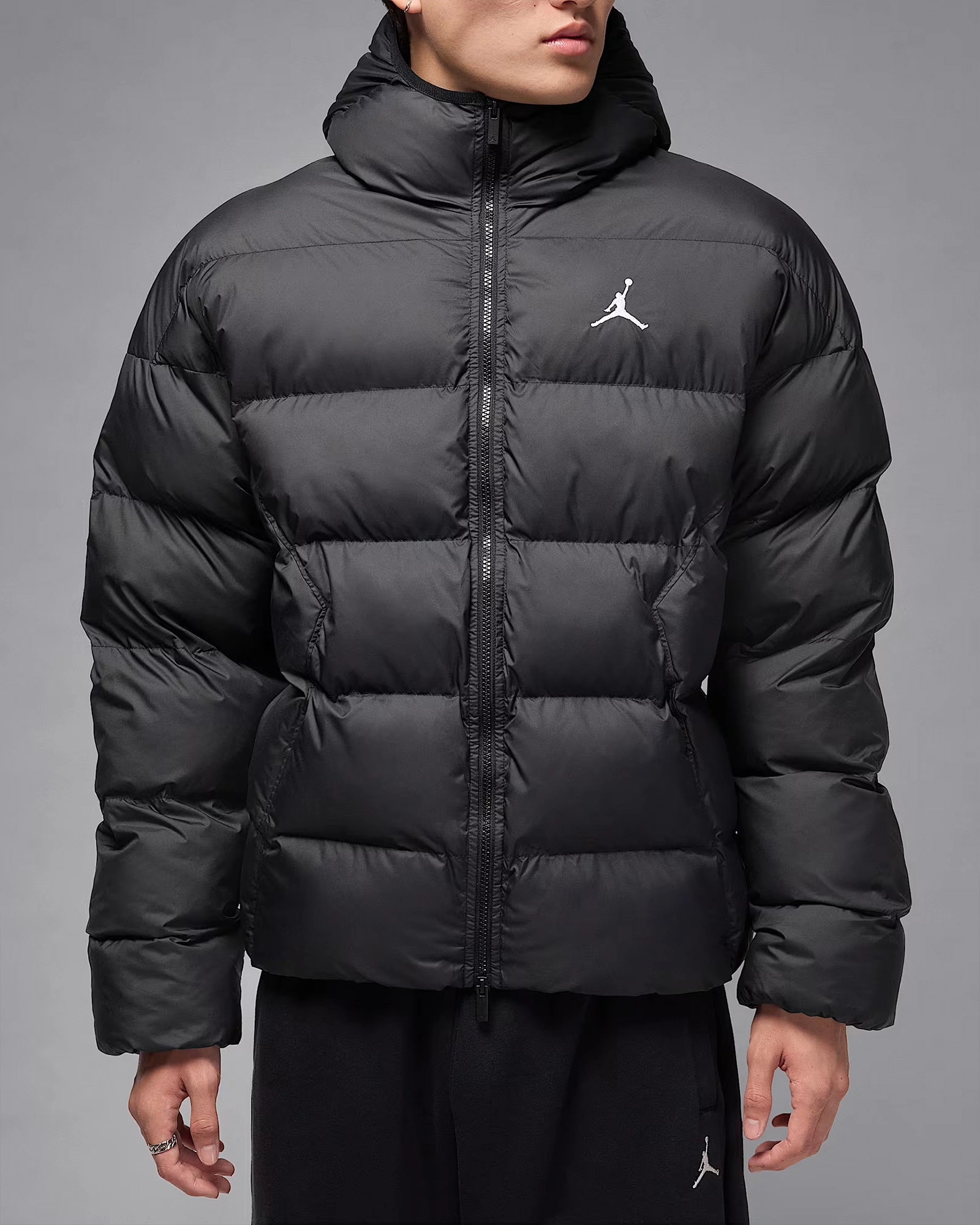 Куртка чоловіча Jordan Brooklyn Therma-FIT Puffer Jacket HV0532-010, колір чорний — фото 8 з 8
