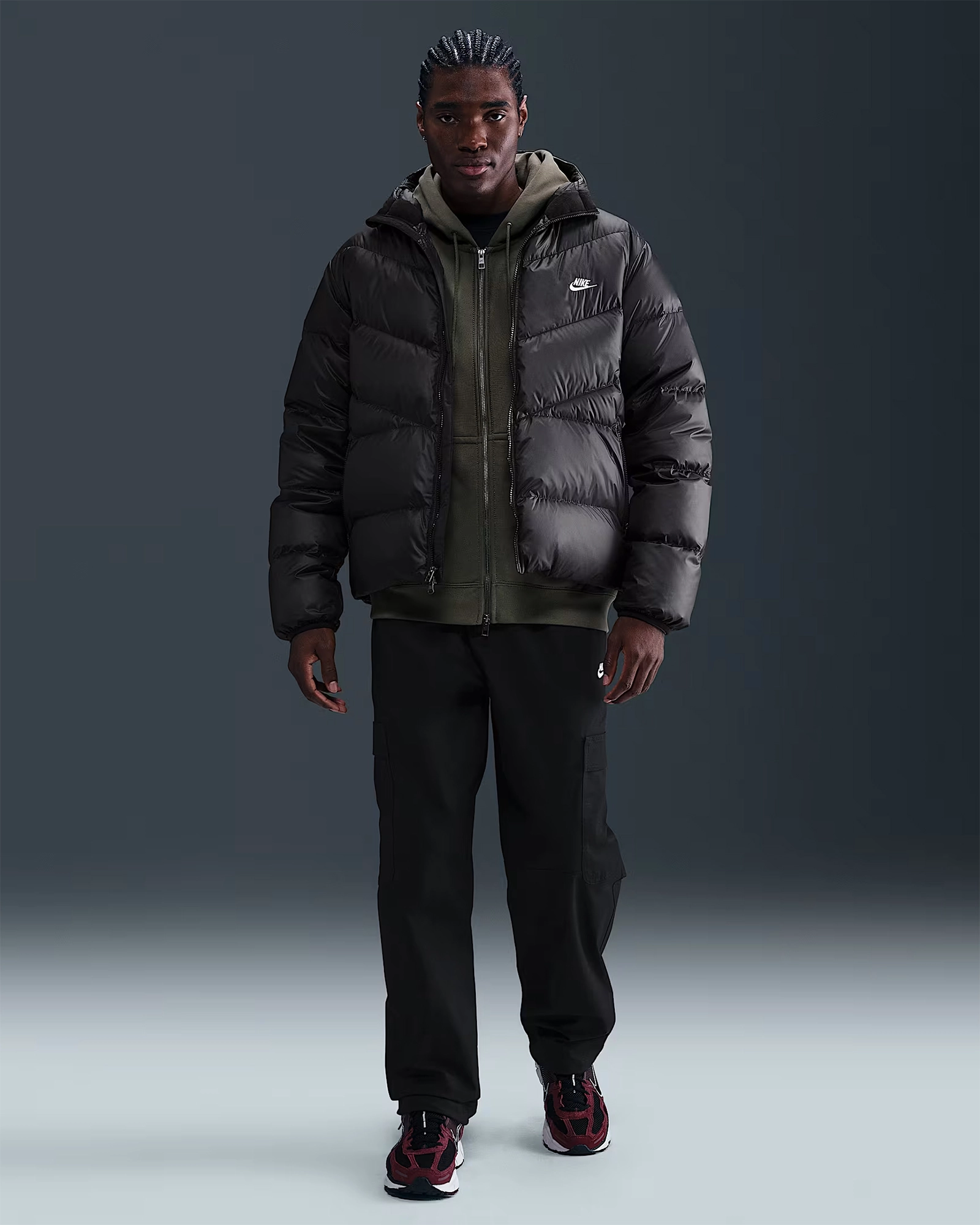 Куртка чоловіча Nike Windrunner Statement Down Jacket HQ7790-011, колір чорний — фото 1 з 8