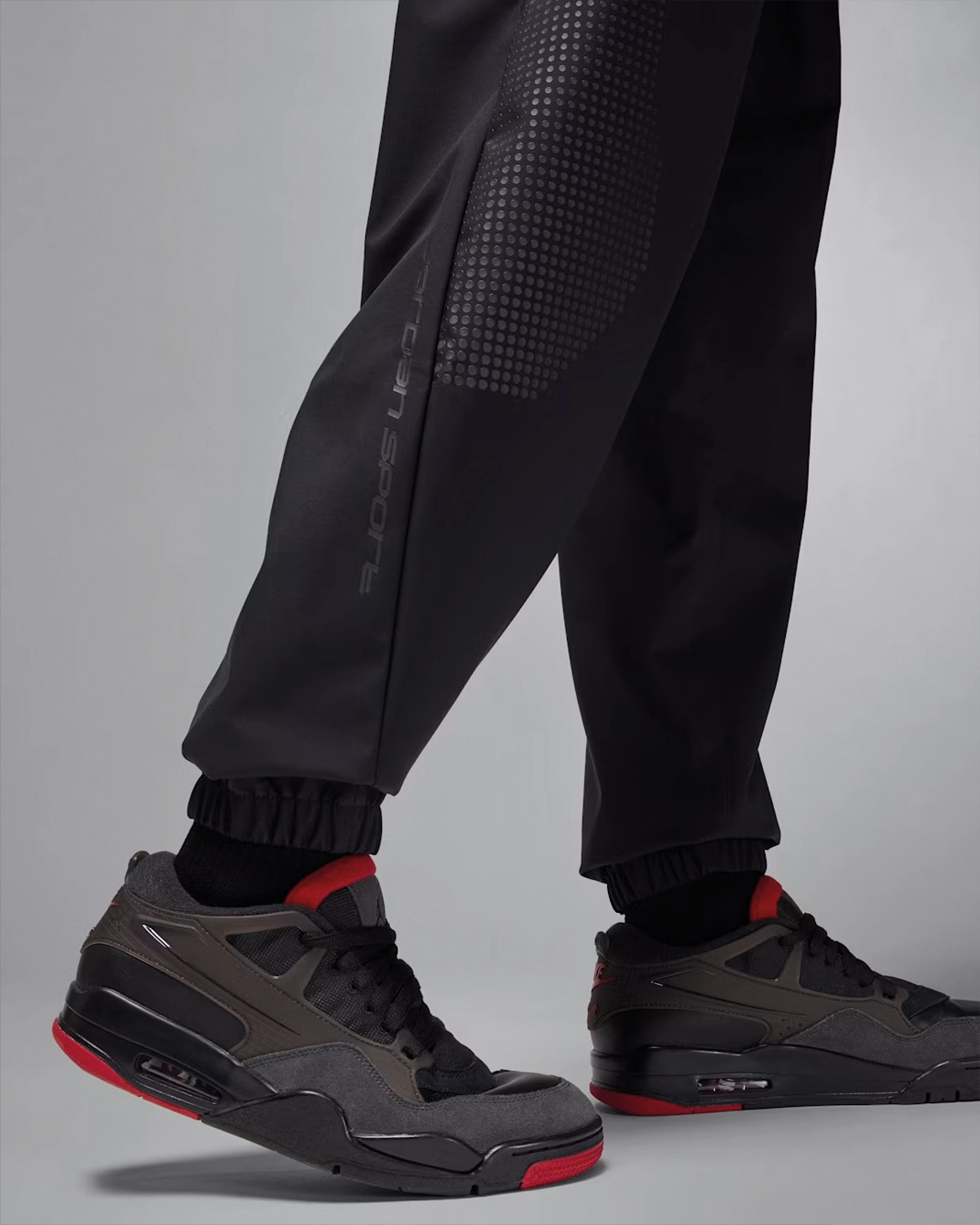 Штани чоловічі Jordan Sport JAM Warm-Up HF9890-010, колір чорний — фото 5 з 6