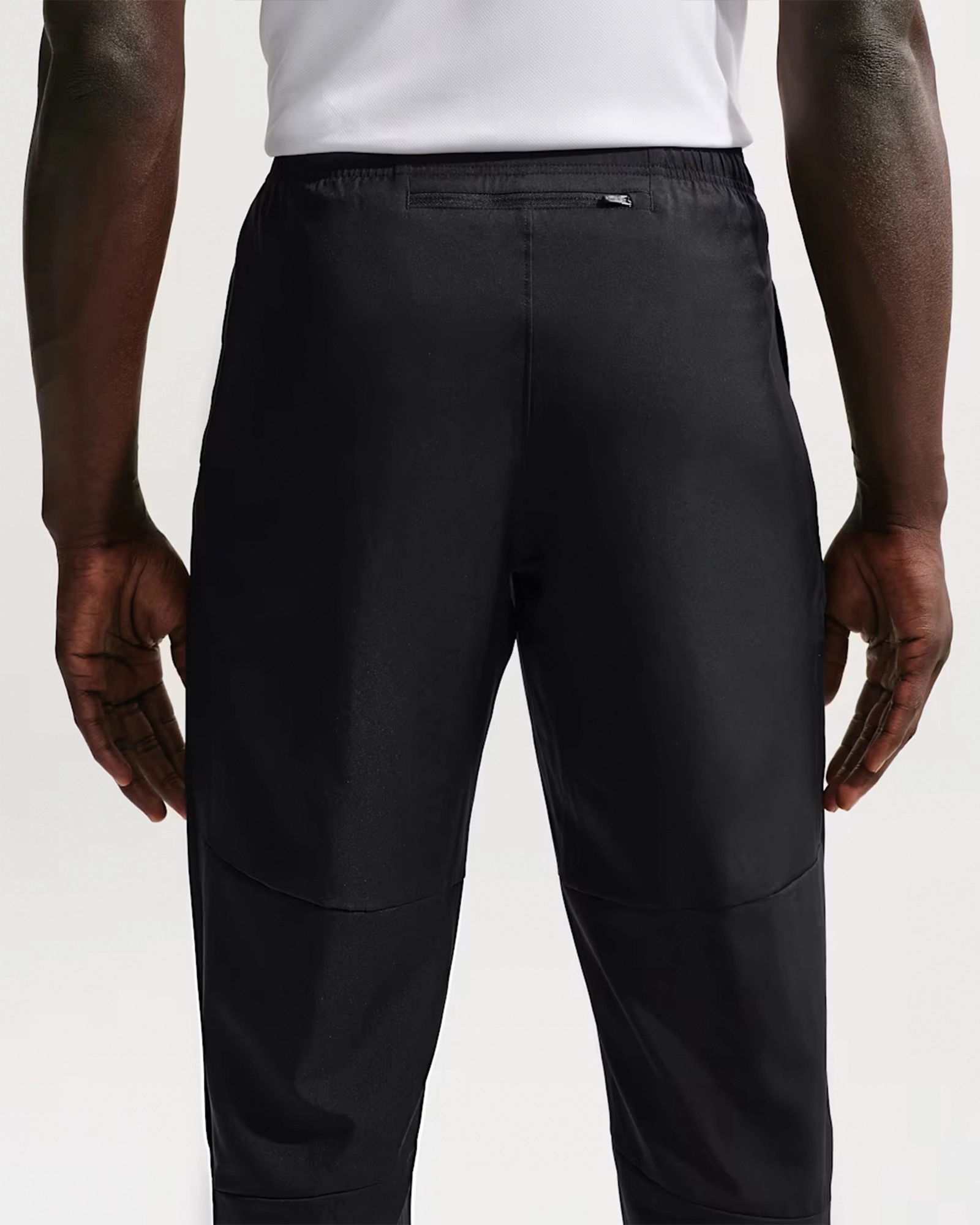 Штани чоловічі Nike Challenger Dri-FIT Woven FQ4780-010, колір чорний — фото 3 з 6