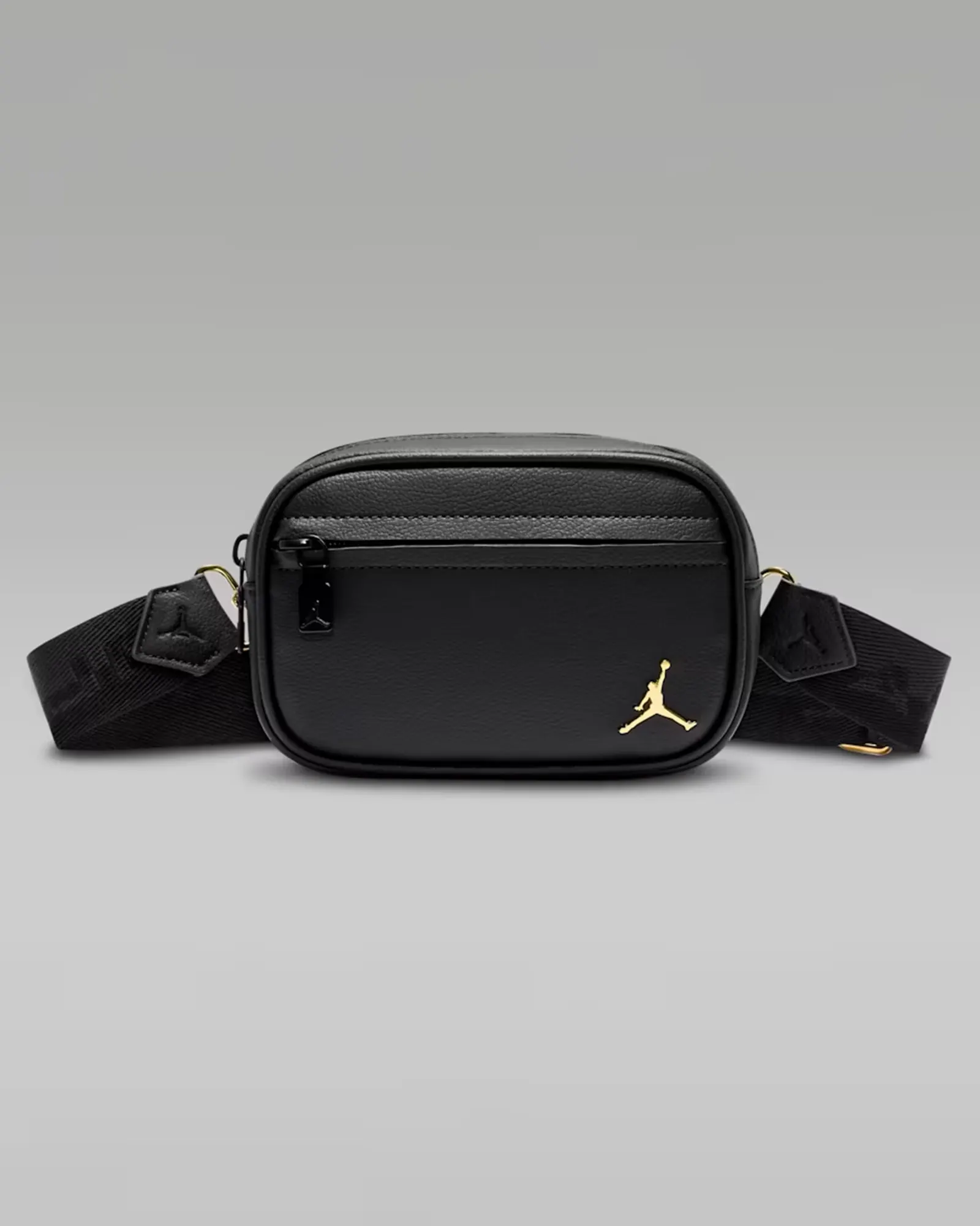 Сумка через плече Jordan Monarch Camera Bag (1L) WA9164-G0T, колір чорний — фото 1 з 7